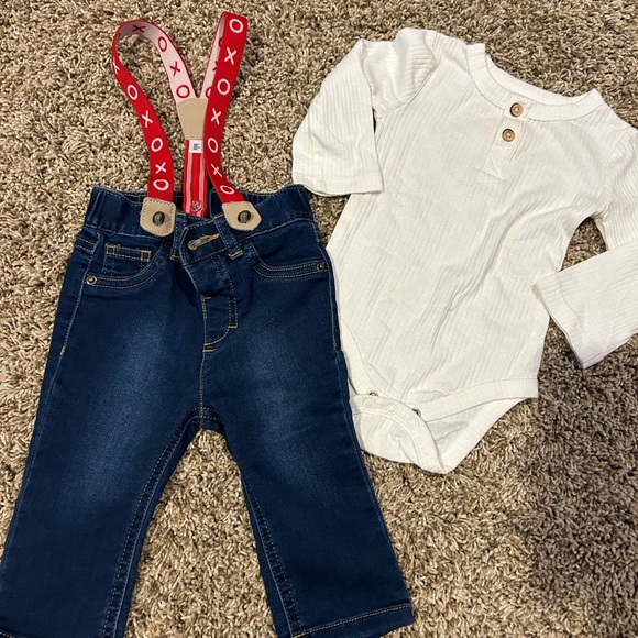 Carter's Matching Set Bundle - Picture 2 of 3